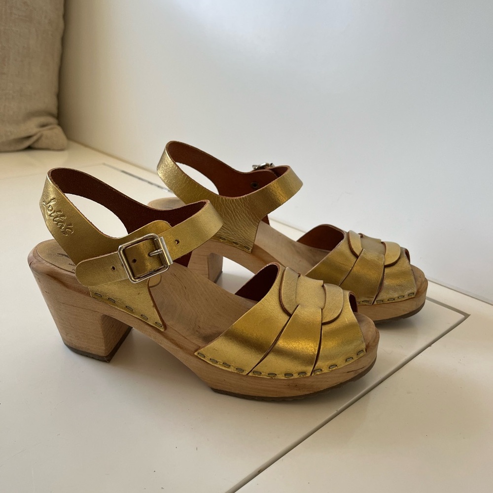 Lotta from Stockholm gold clog sandals size 38